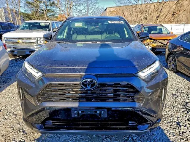 2025 TOYOTA RAV4 XSE  