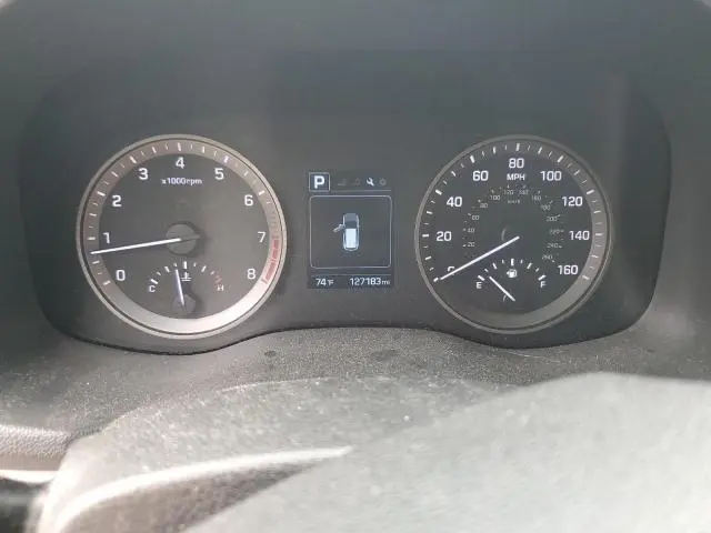 2016 HYUNDAI TUCSON SE  