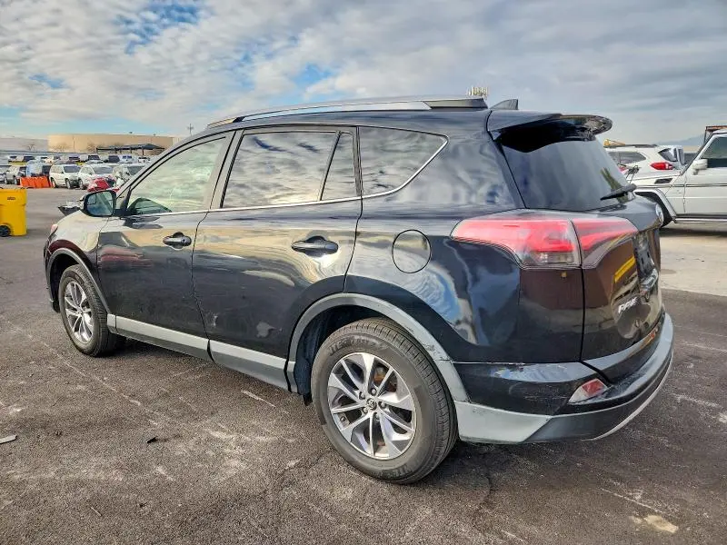 2018 TOYOTA RAV4 HV LE  