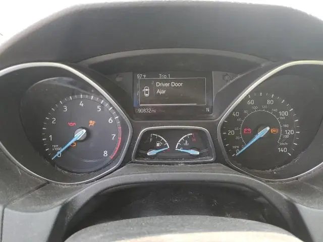2017 FORD FOCUS SE  