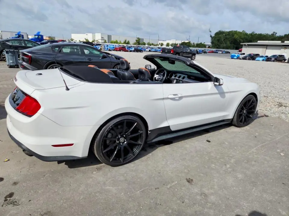 2020 FORD MUSTANG   