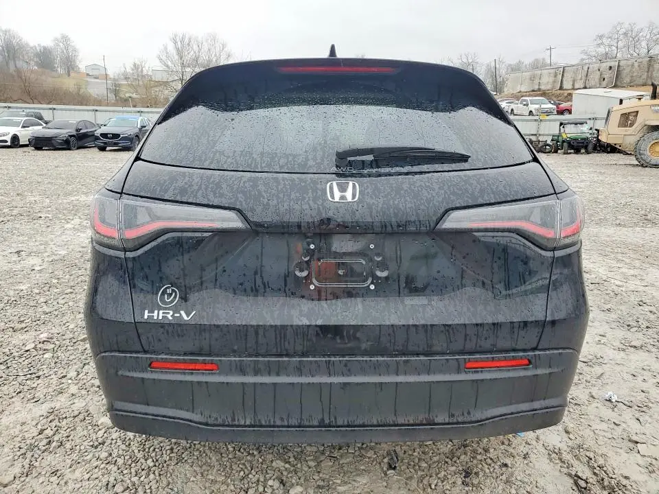 2026 HONDA HR-V LX  