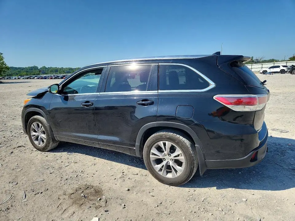 2015 TOYOTA HIGHLANDER XLE  