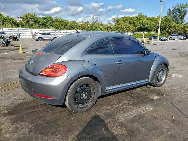 2012 VOLKSWAGEN BEETLE   