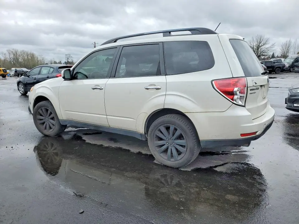 2012 SUBARU FORESTER LIMITED  