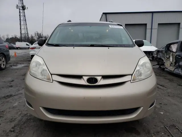 2010 TOYOTA SIENNA CE