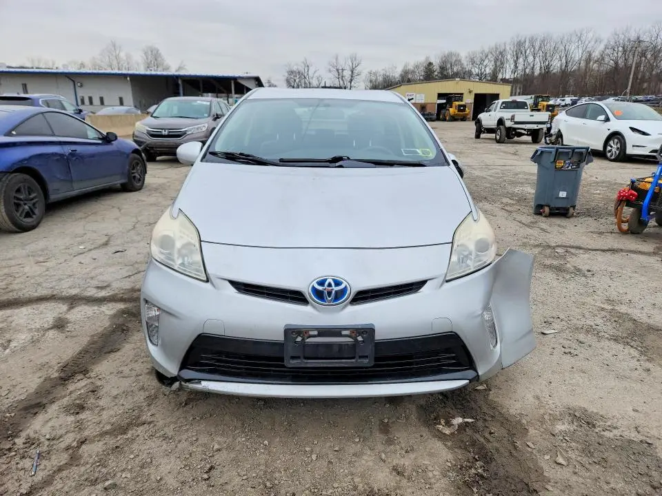 2012 TOYOTA PRIUS TWO  