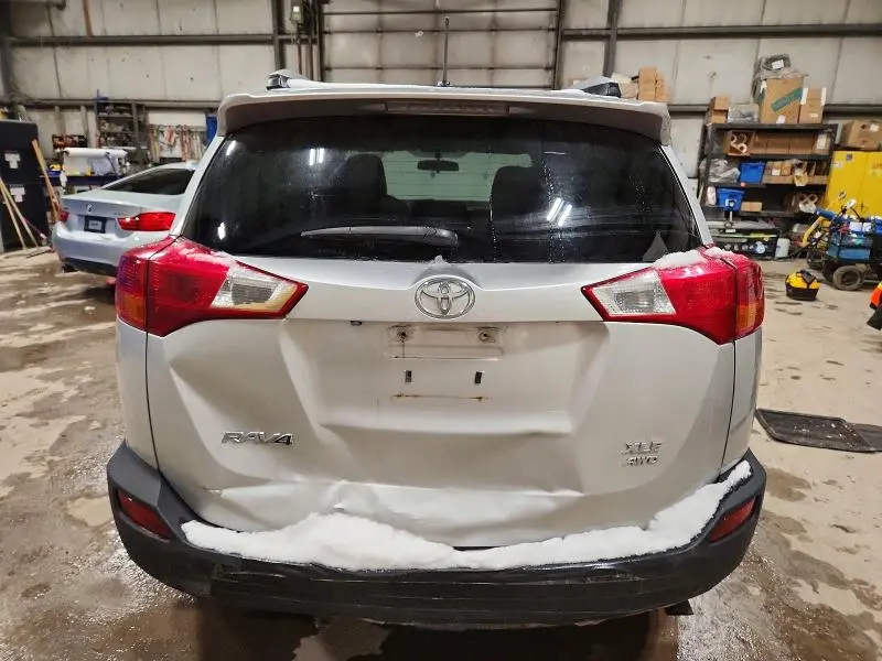2013 TOYOTA RAV4 XLE  