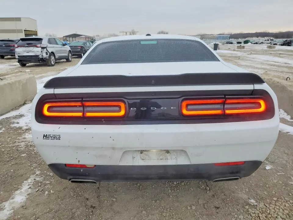 2023 DODGE CHALLENGER SXT  