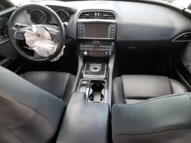 2018 JAGUAR XE PREMIUM  
