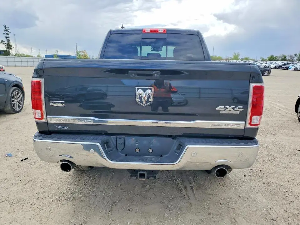 2016 RAM 1500 LARAMIE  