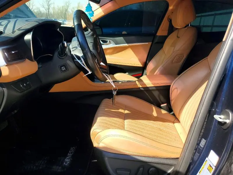 2022 GENESIS G70 3.3T STANDARD  