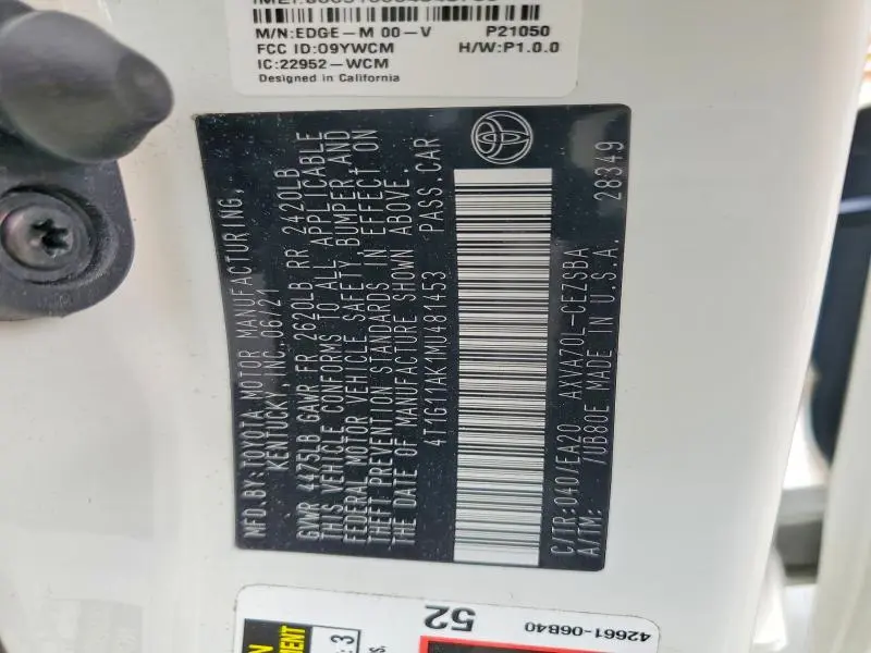 2021 TOYOTA CAMRY SE  