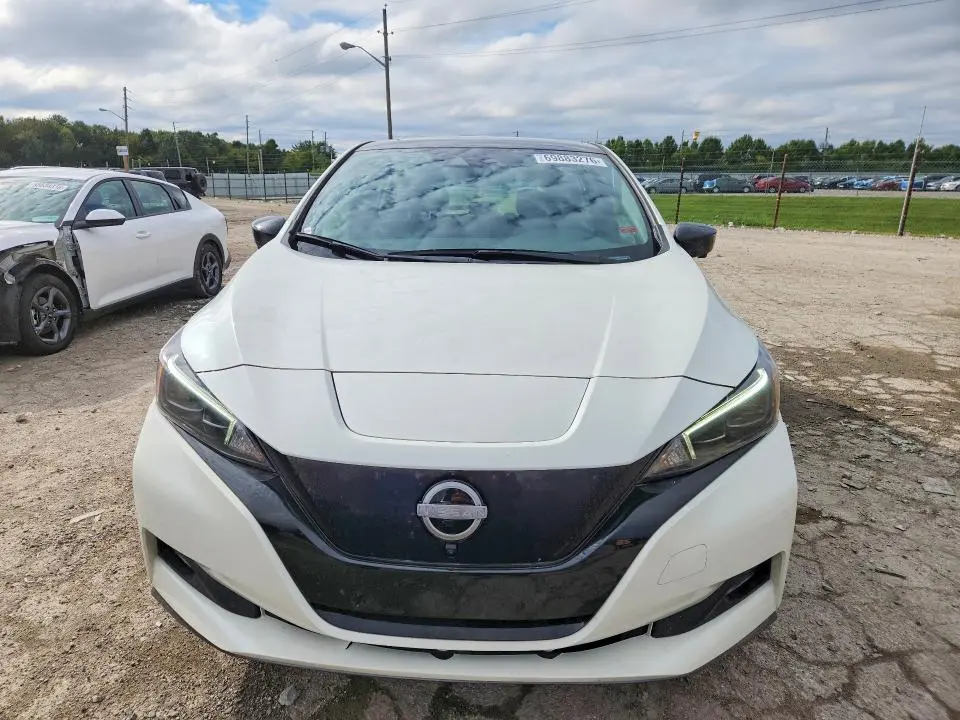 2023 NISSAN LEAF SV PLUS  