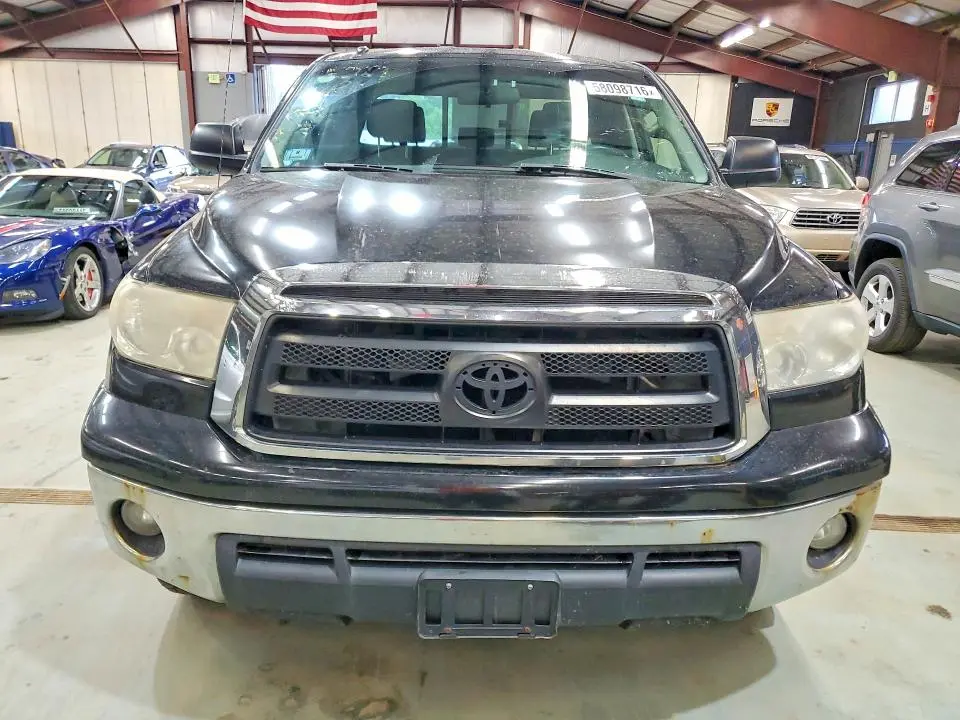 2011 TOYOTA TUNDRA DOUBLE CAB SR5  