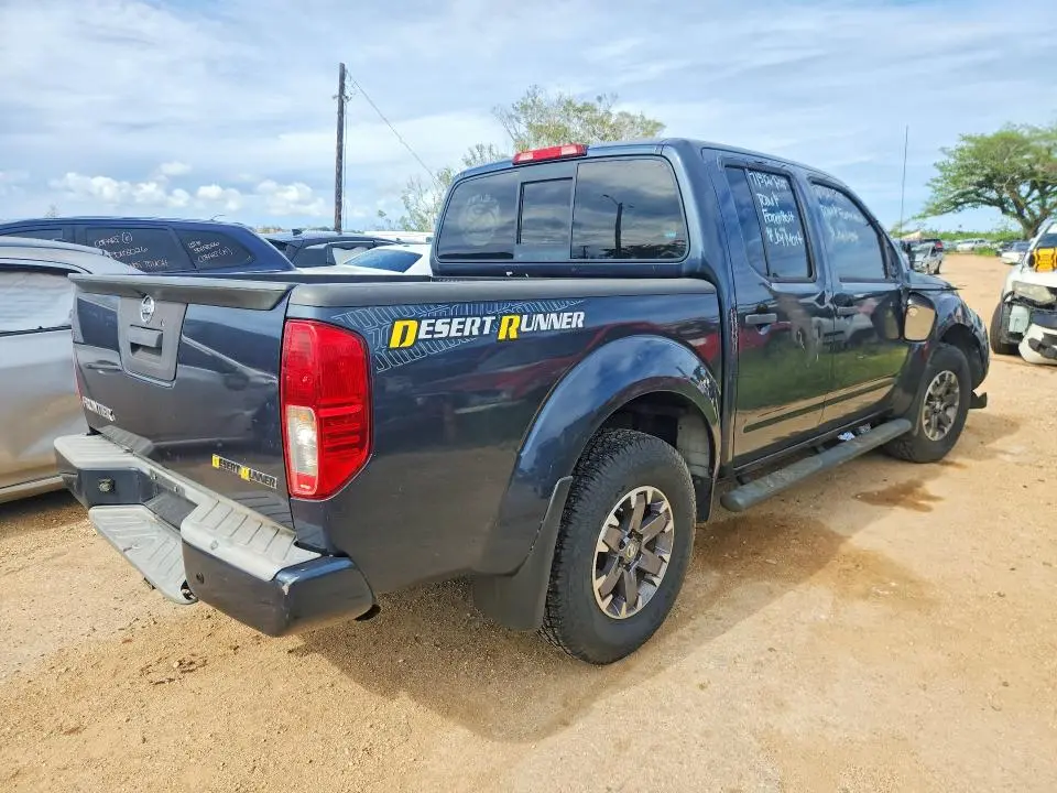 2017 NISSAN FRONTIER S  