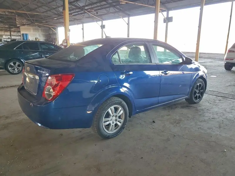 2014 CHEVROLET SONIC LT  