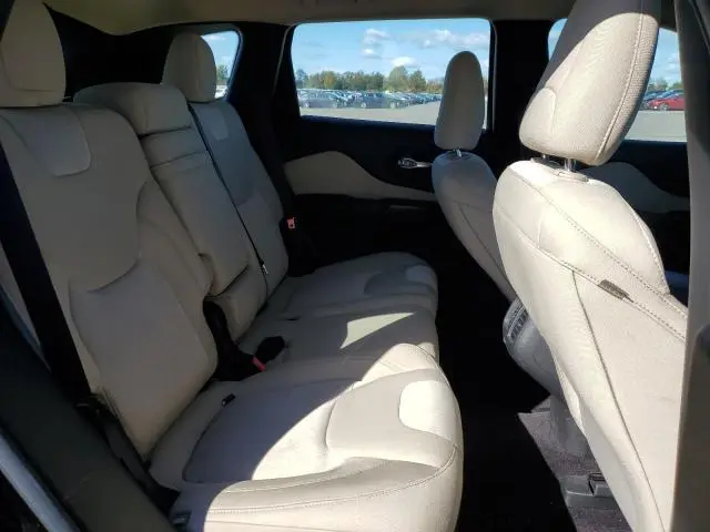 2017 JEEP CHEROKEE SPORT  