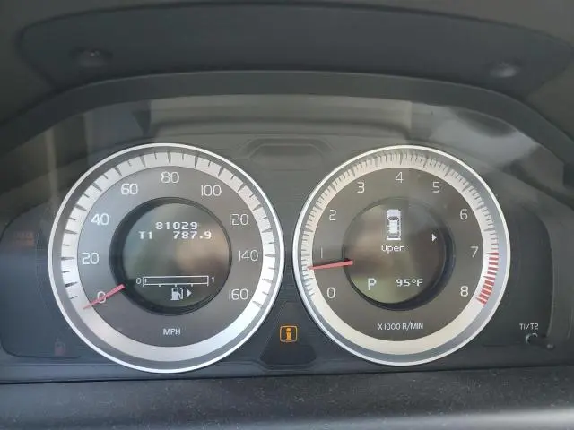 2013 VOLVO XC60 3.2  