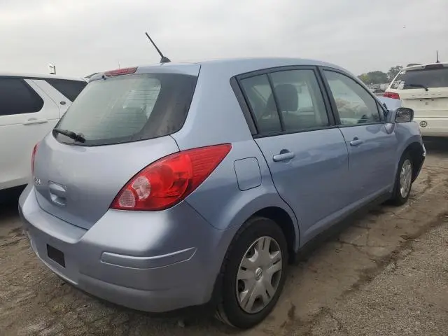 2010 NISSAN VERSA S  