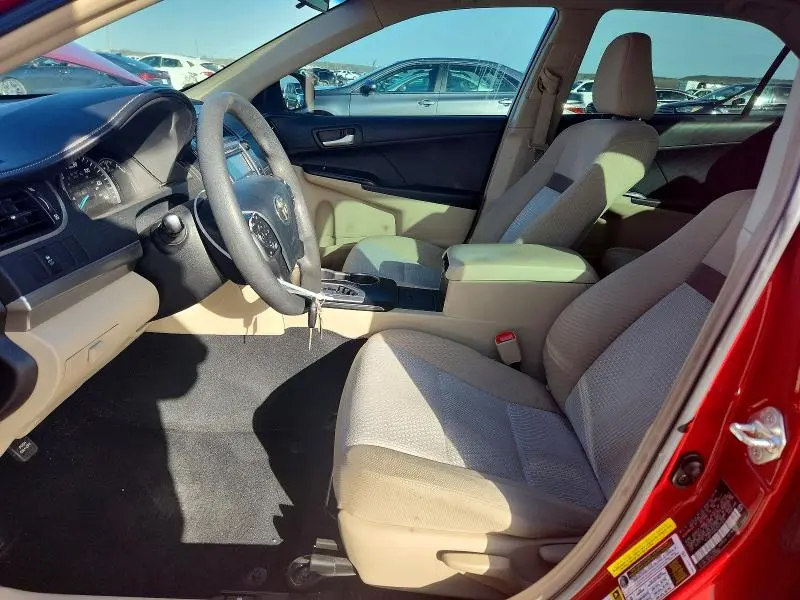 2012 TOYOTA CAMRY LE  