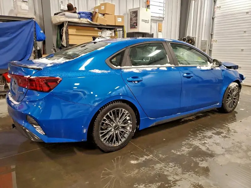 2024 KIA FORTE GT LINE  