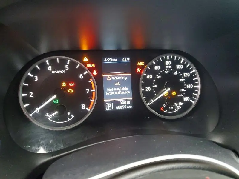 2022 NISSAN SENTRA S  