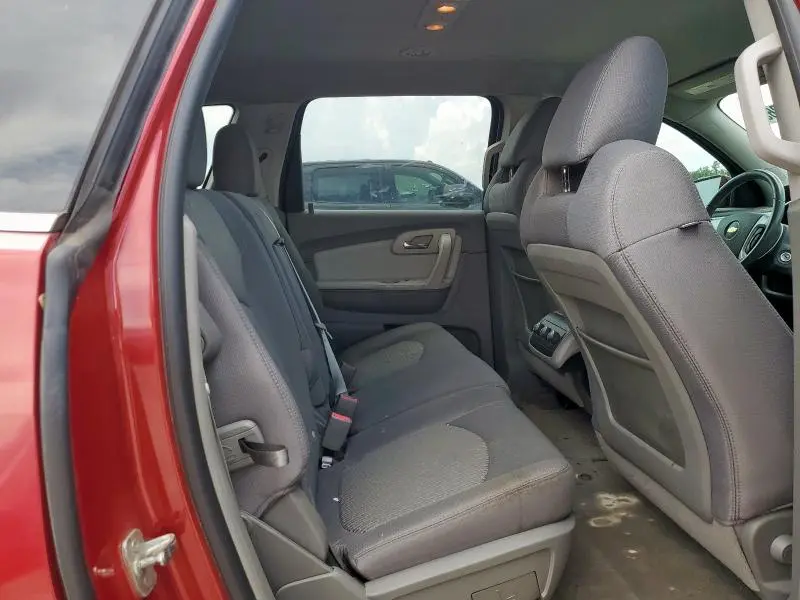 2012 CHEVROLET TRAVERSE LT  