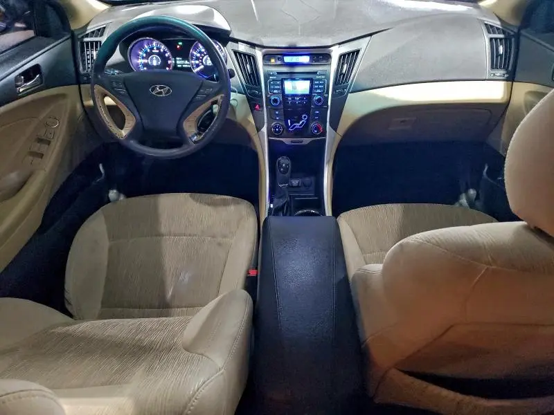 2011 HYUNDAI SONATA GLS  