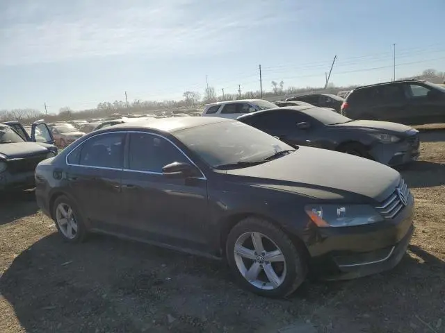 2012 VOLKSWAGEN PASSAT SE  