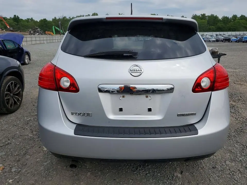 2012 NISSAN ROGUE S  