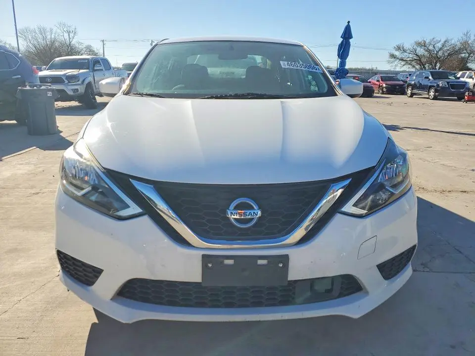 2019 NISSAN SENTRA SV  