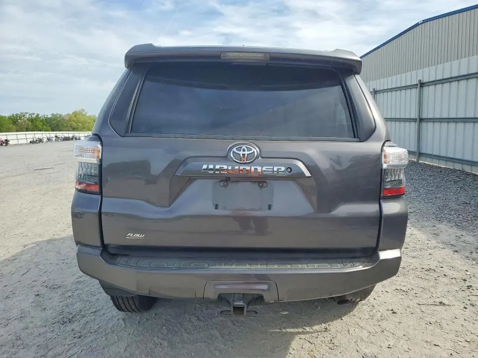 2015 TOYOTA 4RUNNER SR5  