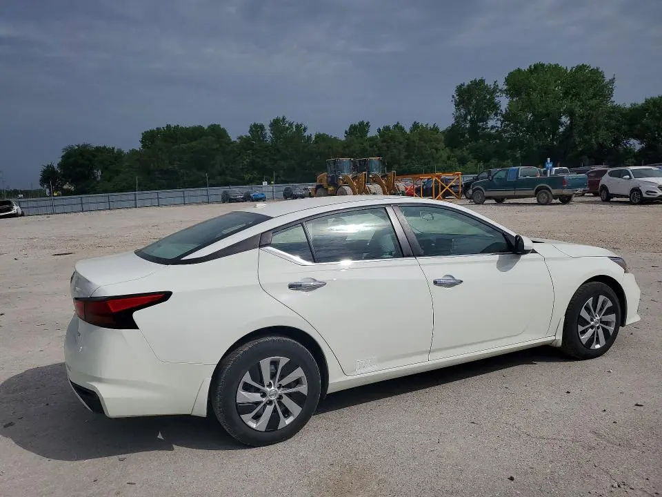2020 NISSAN ALTIMA S  