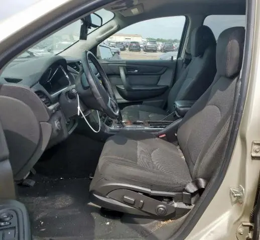 2013 CHEVROLET TRAVERSE LT  
