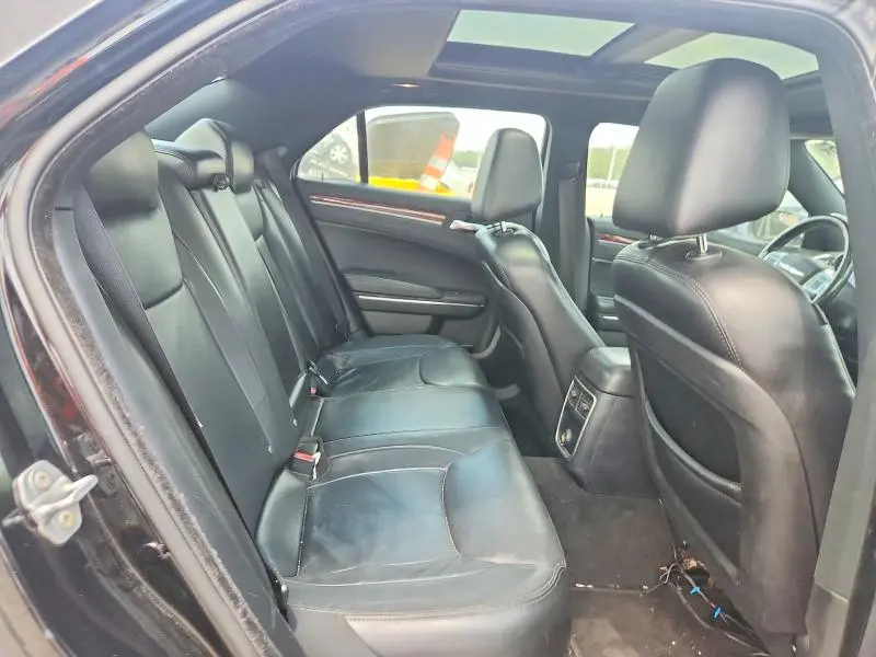 2014 CHRYSLER 300   