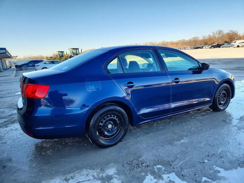2014 VOLKSWAGEN JETTA BASE  