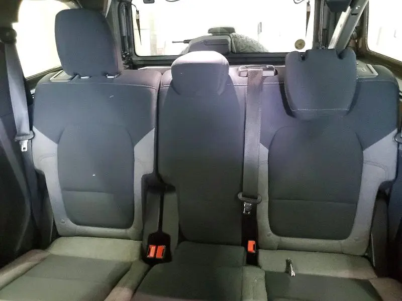 2023 FORD BRONCO BASE  