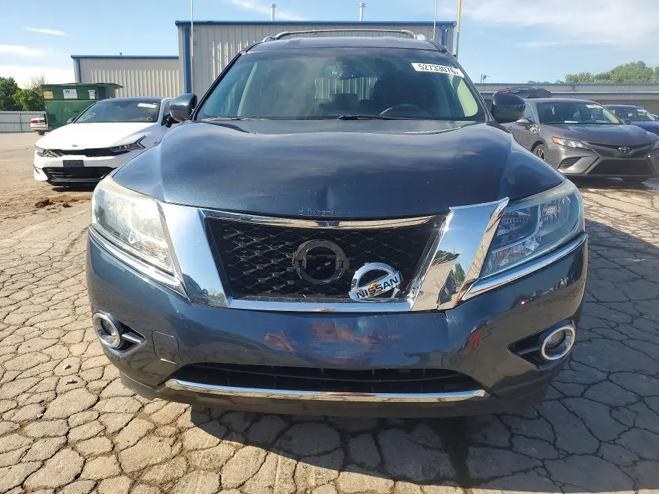 2016 NISSAN PATHFINDER S  