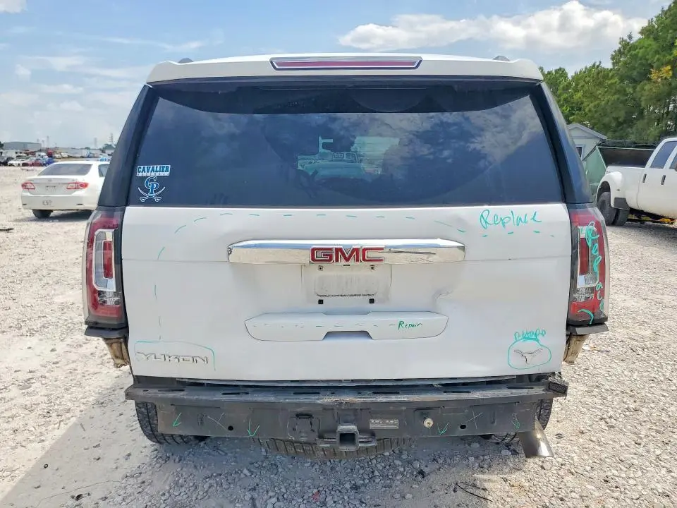 2015 GMC YUKON DENALI  