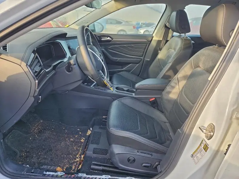 2024 VOLKSWAGEN JETTA SEL  