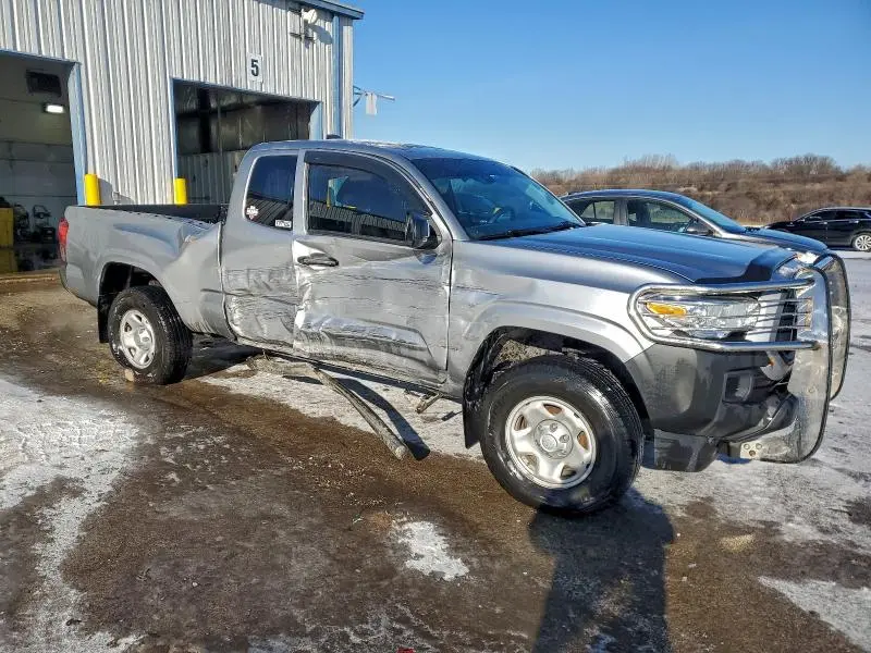2021 TOYOTA TACOMA SR  
