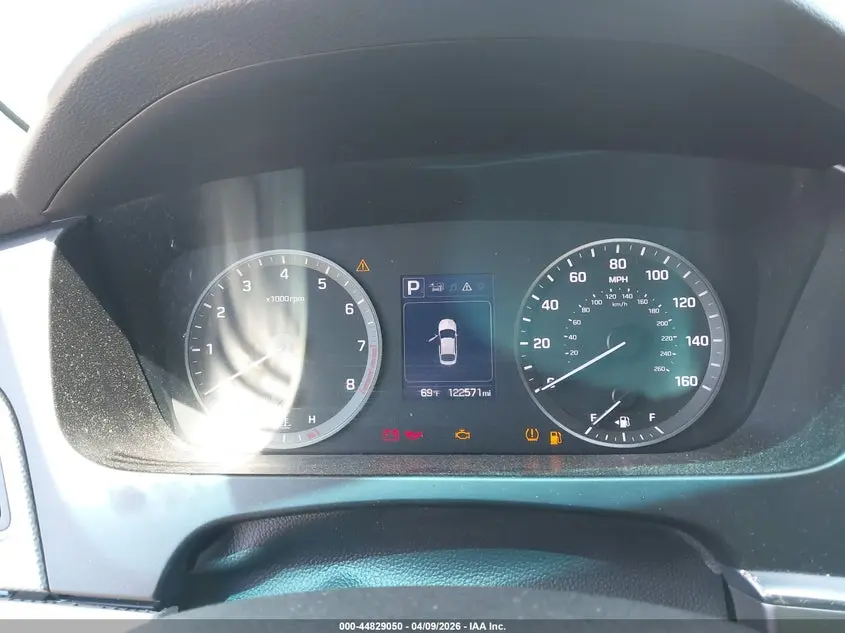 2017 HYUNDAI SONATA SE