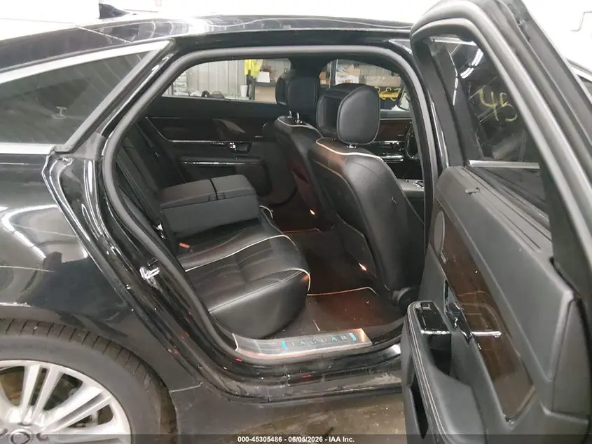 2013 JAGUAR XJ XJL PORTFOLIO