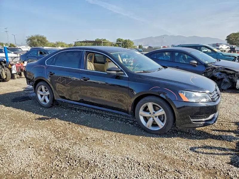2012 VOLKSWAGEN PASSAT SE  