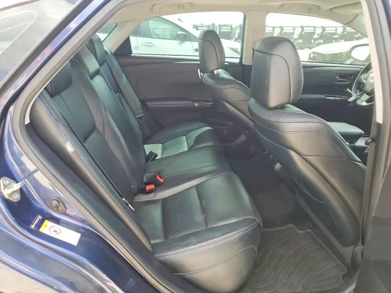 2016 TOYOTA AVALON LIMITED  