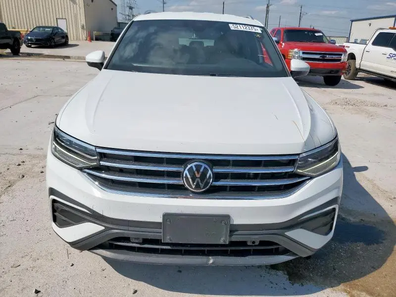 2022 VOLKSWAGEN TIGUAN SE