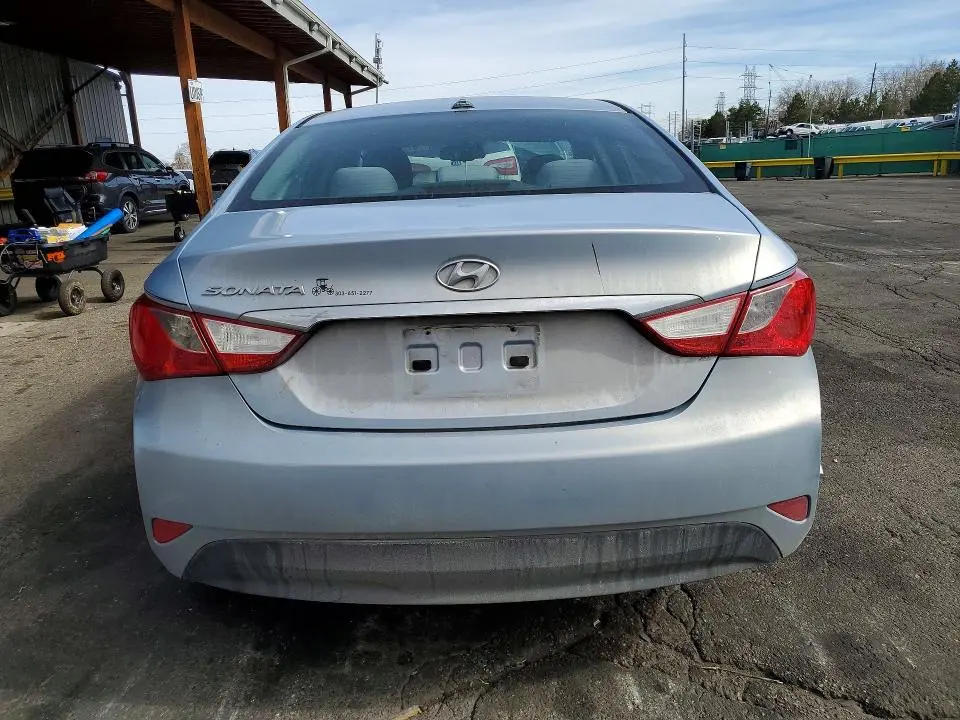 2014 HYUNDAI SONATA GLS  