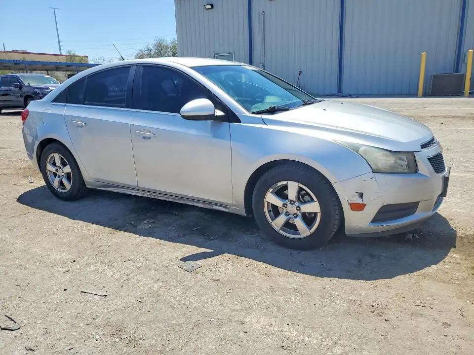 2012 CHEVROLET CRUZE LT  