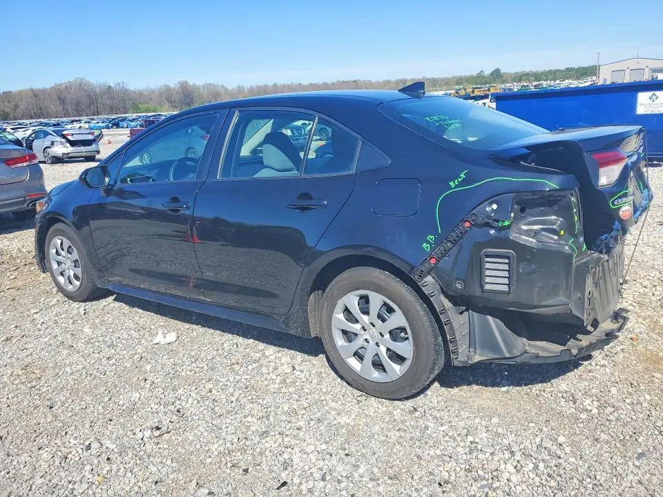 2022 TOYOTA COROLLA LE  